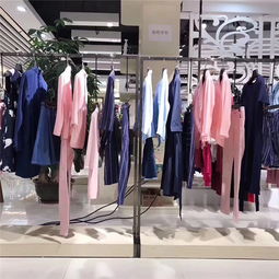 AI薇连衣裙女装尾货批发 高级少淑女装品牌折扣与一手货源优势解析